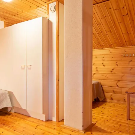Casa vacanze Vaelitie 4 F 14 By Interhome
